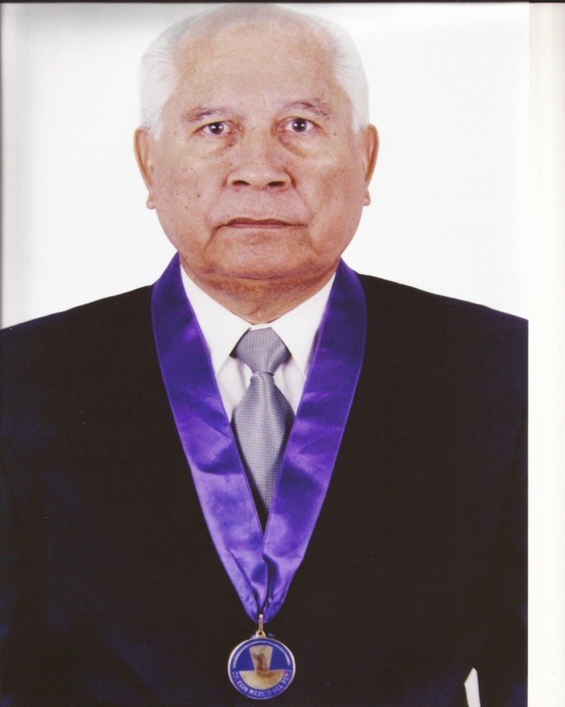 Dr. Jaime Cuzquén Cabrejos