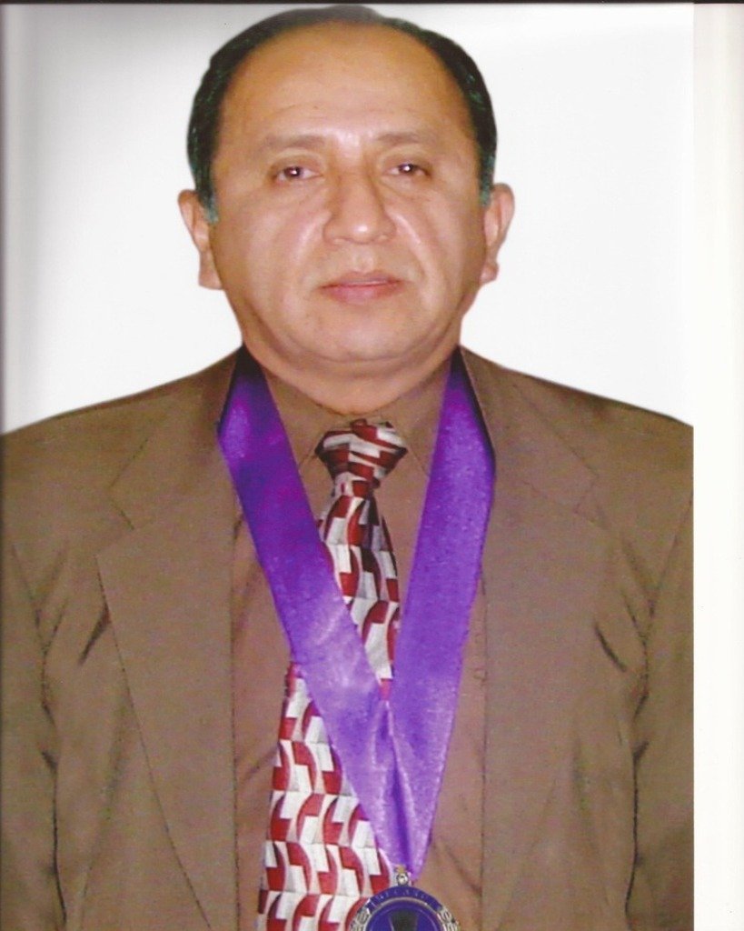 Dr. Rolando Vargas Gonzáles