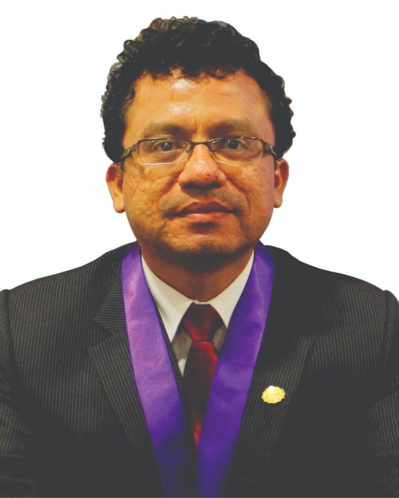 Dr. José Enrique Cruz Vílchez